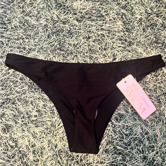 FOR LOVE AND LEMONS BLACK RIBBED BIKINI BOTTOM - Picture 1 of 1